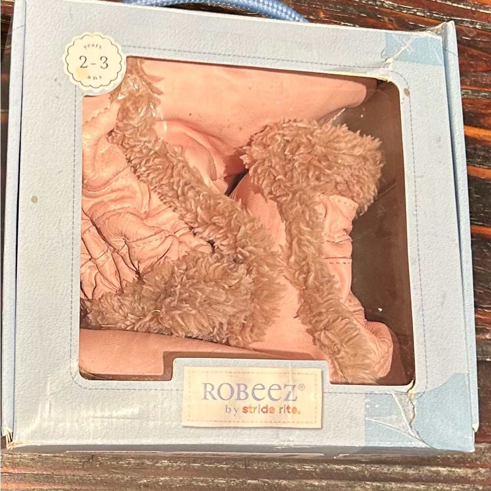 Pink girls leather booties by Robeez size 4